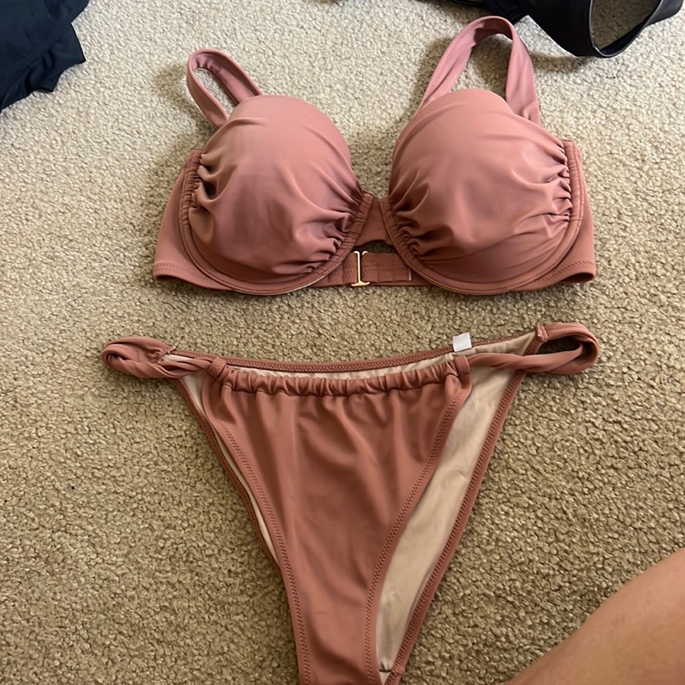Shade & Shore Bikini